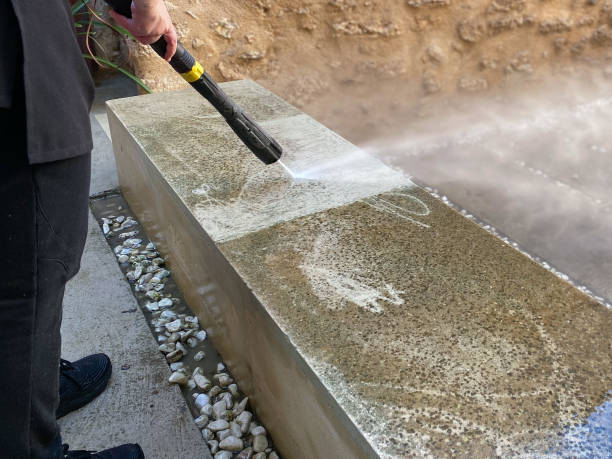 Why Choose Our Certified Pressure Washing Experts for Your Project Needs in Niagara, WI?